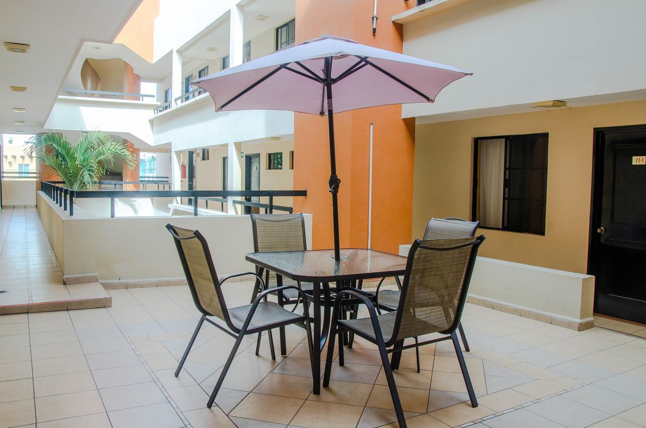 Puerto Bello Hotel Tampico Bagian luar foto