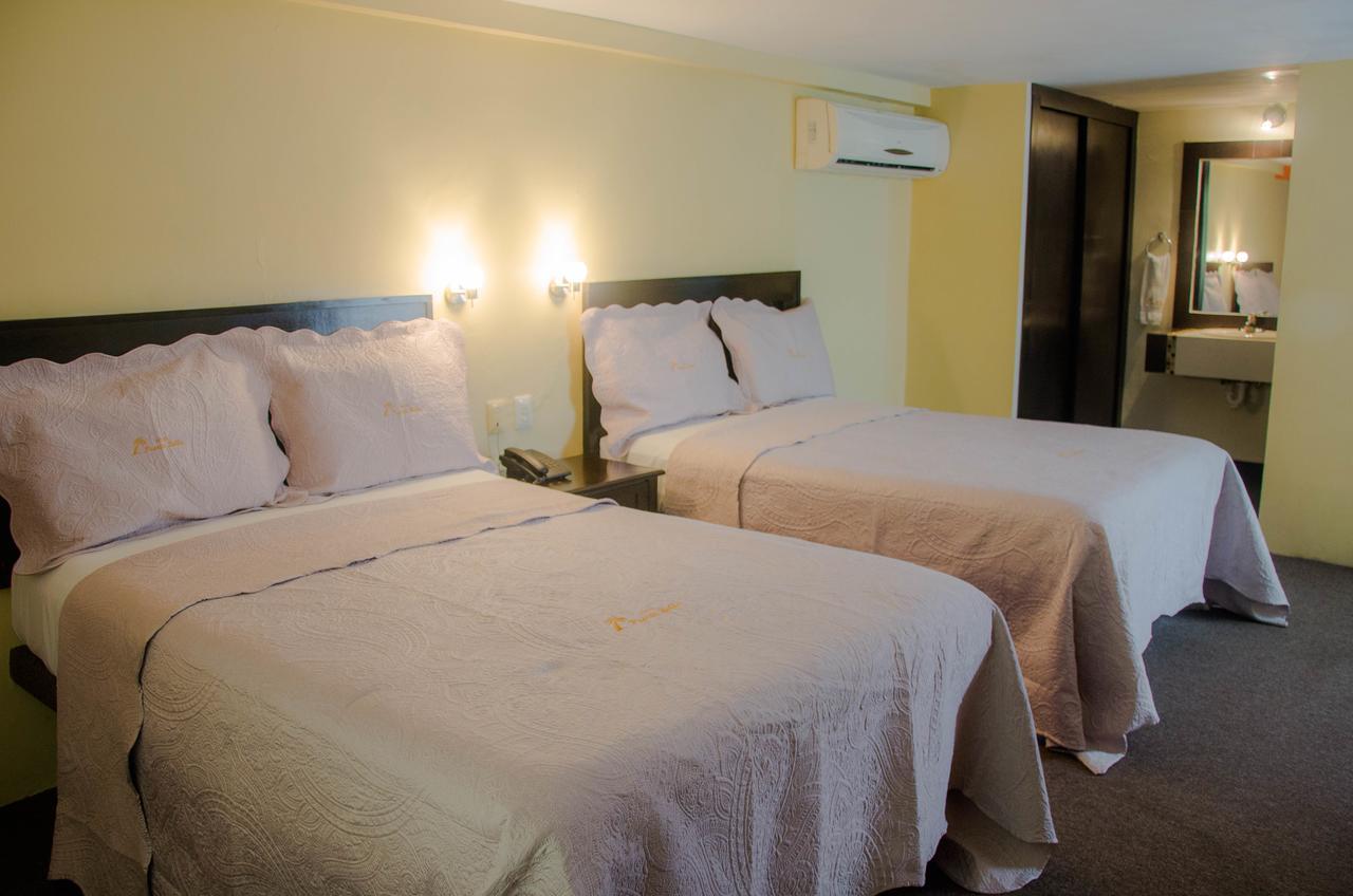 Puerto Bello Hotel Tampico Bagian luar foto